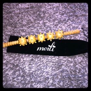 Sturdy wooden Meili Muscle Roller